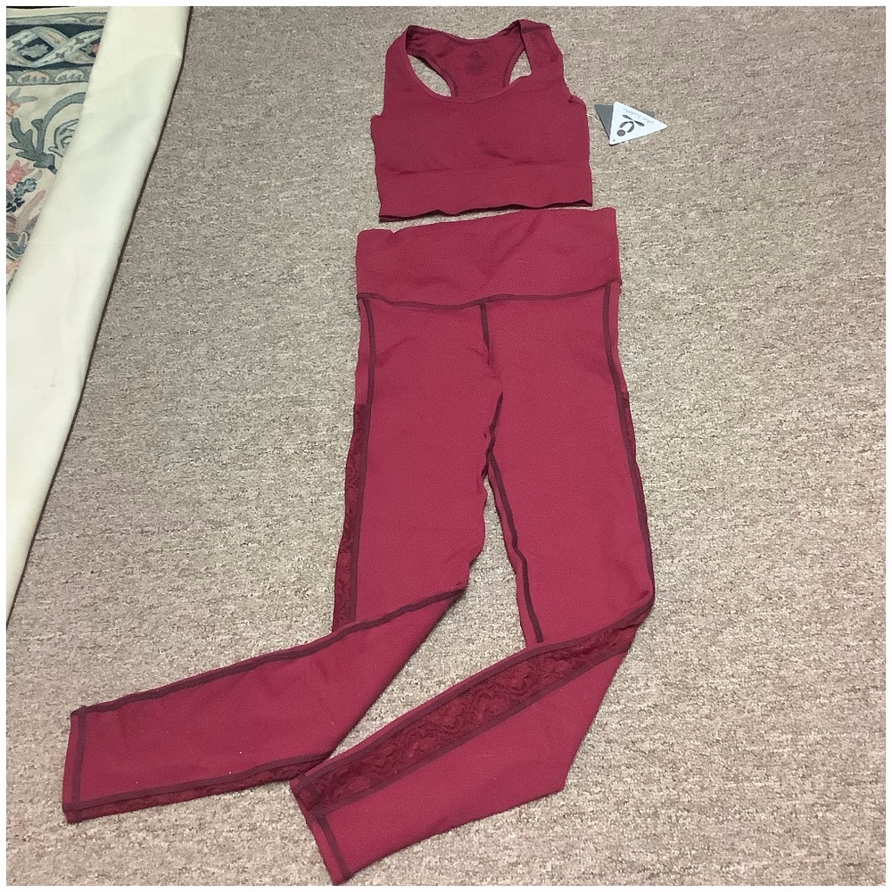 Ruby Workout Set by Phat Buddha